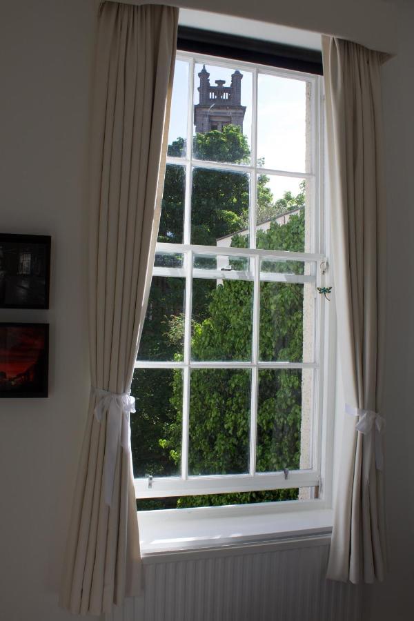 Lovely 1 Bed Flat In Stockbridge, Near Edinburghs City Centre Exterior photo